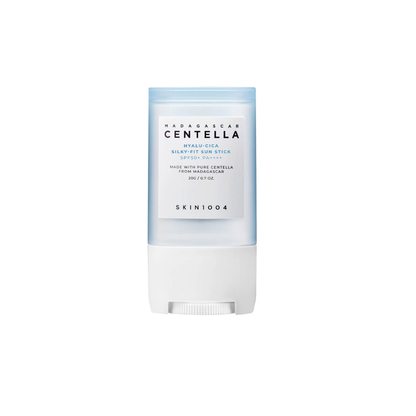 SKIN1004 - Barra solar de efecto sedoso con centella de Madagascar, hialu-cica y FPS 50+ PA++++ 20 g